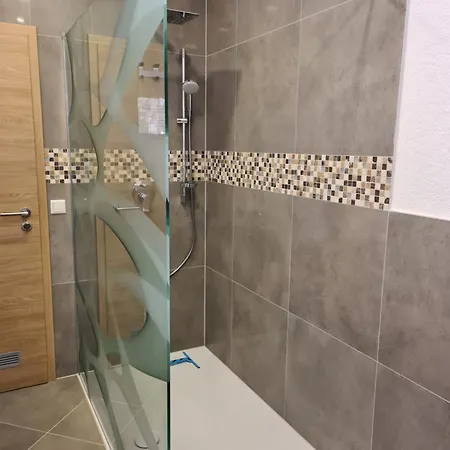 Wellandhome - Xxl Deluxe Appartement